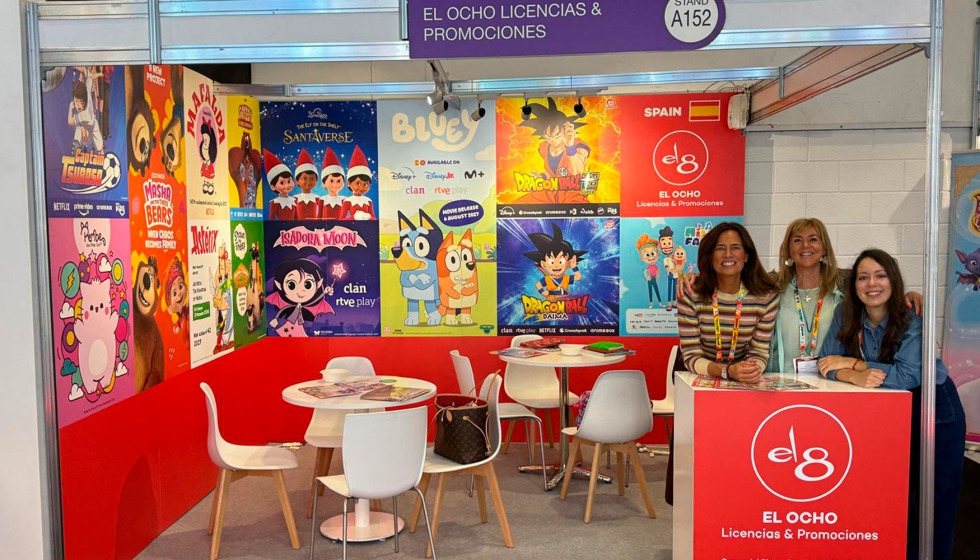 Pilar Fern�ndez-Vega y Eva Rubira, directoras de El Ocho Licencias y Promociones, y Mar�a Rodr�guez, product development executive...