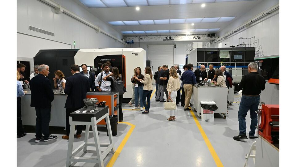 Os participantes do Open Day 6.0 tiveram a oportunidade de visitar a unidade de fabrico aditivo da Erofio. Cr�ditos: Joaquim Morgado, Color Shop...