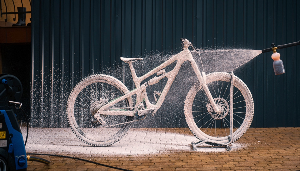 La nueva gama GRiTT by Leatt incluye productos de limpieza, mantenimiento y protecci�n para bicicletas y motocicletas