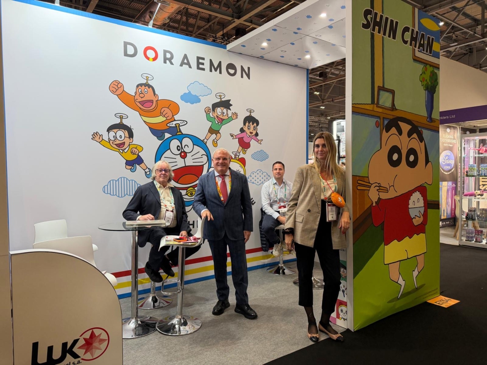 David Hend�n, vicepresidente internacional, Paco Gratac�s, presidente,Francesc Gratac�s, director de ventas, y Ana�s Sim�n...
