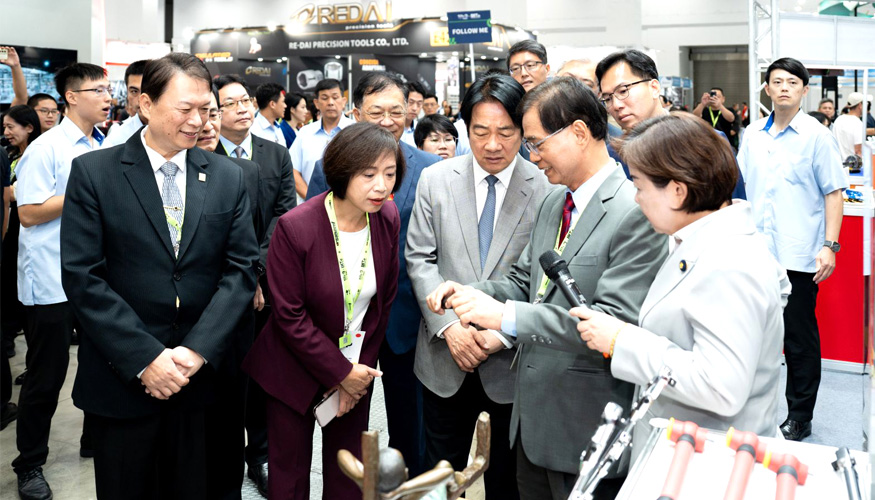Tras la ceremonia de inauguraci�n, el presidente de Taiw�n, Lai Ching-te...