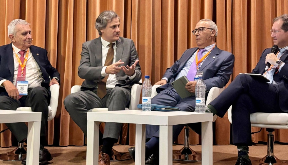 Mesa redonda 'Desaf�os para la industria de materias primas minerales en el marco del I PAMPM', organizada por Primigea