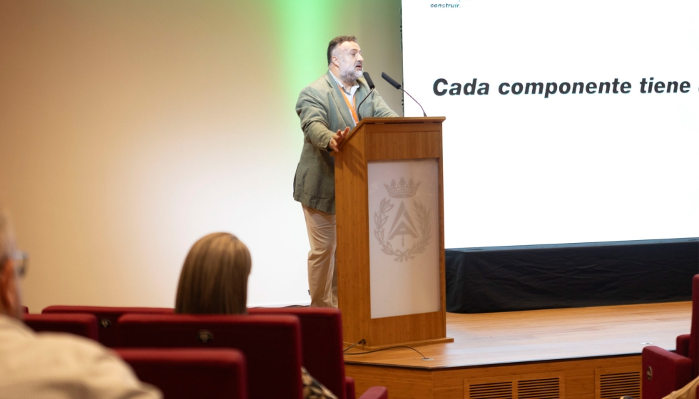 El Colegio de Aparejadores y Arquitectos T�cnicos de Madrid y Digital Construction Hub organizaron la primera edici�n de la Semana de la...