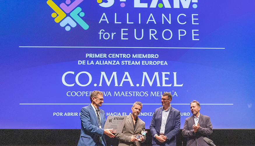 Carlos Llerandi, director del Colegio Enrique Soler, recibi� el reconocimiento