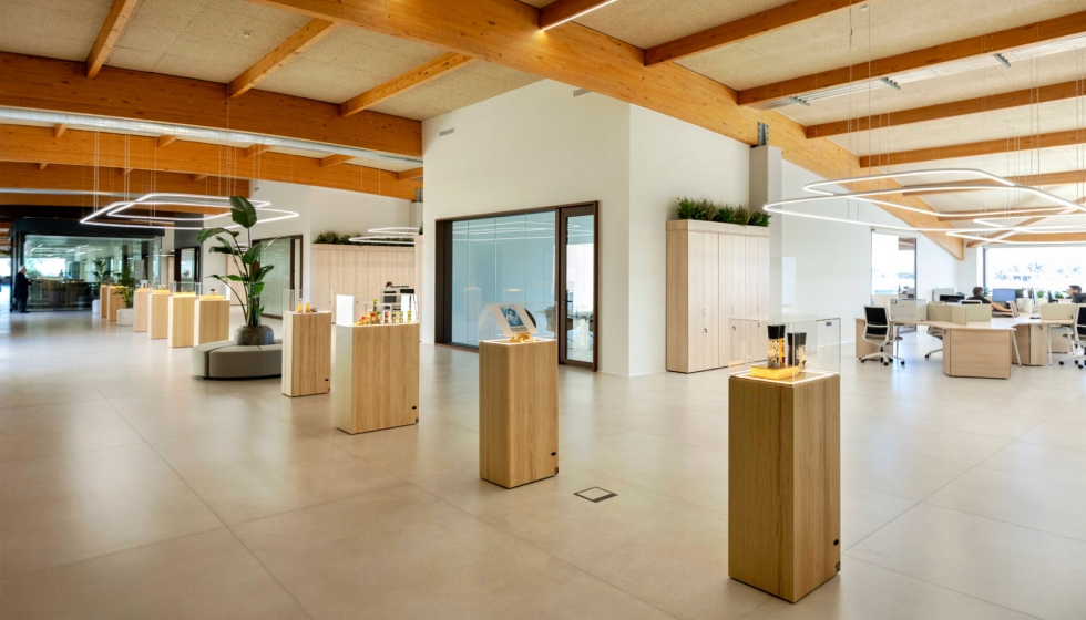 Las instalaciones tambi�n est�n concebidas para recibir a clientes, profesionales, representantes de instituciones, cocineros y expertos...
