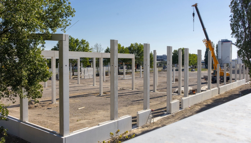 La planta de Wittmann en Kunshan, China, ha ampliado su capacidad de producci�n de robots y equipos auxiliares y cuenta con un nuevo centro de I+D...