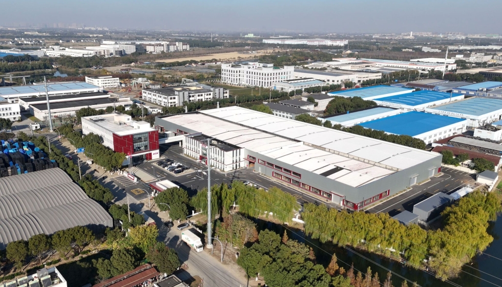 La planta de Wittmann en Kunshan, China, ha ampliado su capacidad de producci�n de robots y equipos auxiliares y cuenta con un nuevo centro de I+D...