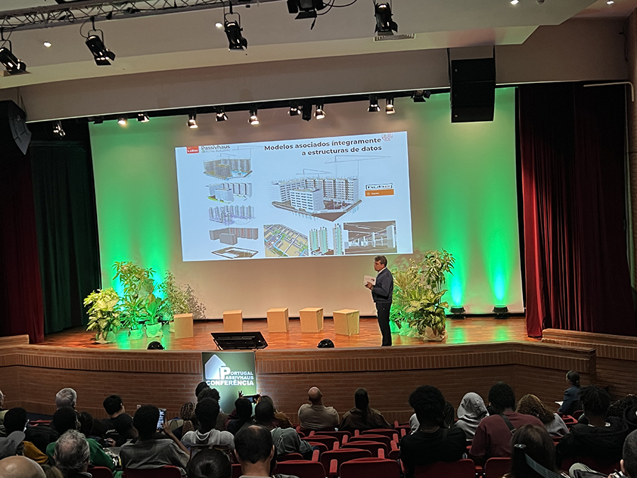 Jes�s D�az, do Grupo LOBE Espanha, na sess�o 'Passive House em escala: a estrat�gia de crescer