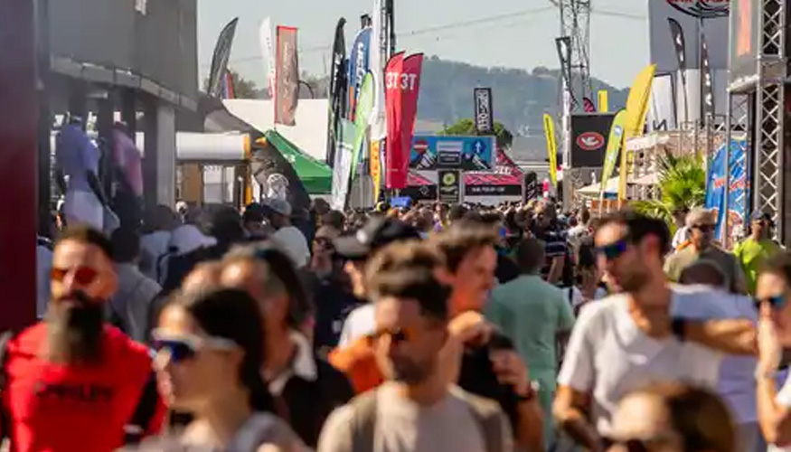 El Misano World Circuit acogi� tres jornadas de exposici�n...