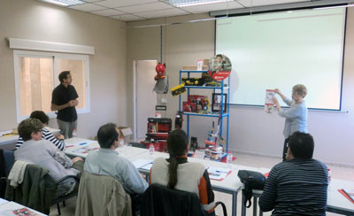 El primer curso de Escaparatismo se celebr en las instalaciones de Ehlis Cash&Carry de Barcelona