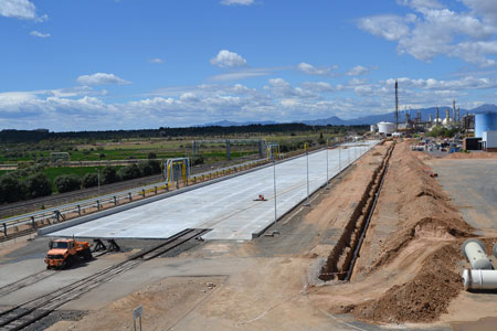 Las obras en las instalaciones de la fbrica de Bayer en Tarragona se iniciaron el ao pasado