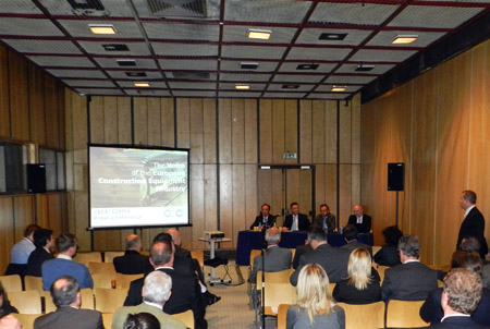 Rueda de prensa organizada por CECE en Intermat 2012