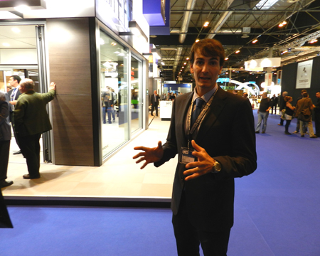 Carles Moliner, director general de Reynaers Aluminium en Espaa, durante la visita de la prensa al stand de Veteco 2012...