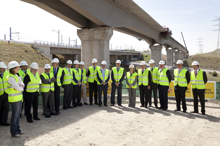 Visita de la ministra de Fomento Ana Pastor a las obras de cuadruplicacin de va entre la estacin de Puerta de Atocha y Torrejn de Velasco...