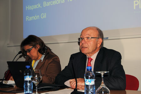 Ramón Gil, durante su intervención