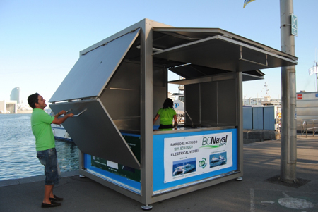 Nuevo kiosco instalado por Esteva en el Port Vell de Barcelona para BCNaval-Tours