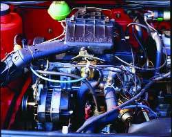 Numerosos usos de los plsticos estn ocultos  perspectiva del compartimiento del motor de un VW...