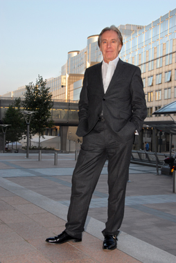 Tony Robson, CEO del Grupo Knauf Insulation