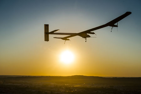 El Solar Impulse en pleno vuelo, demostrando las posibilidades de la energa solar