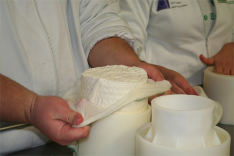 Este proyecto permitir disponer de envases para tres tipos de quesos