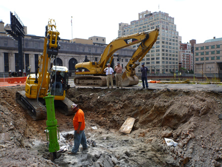 Trabajos de ampliacin del metro subterrneo de New York con los quebrantadores YRM