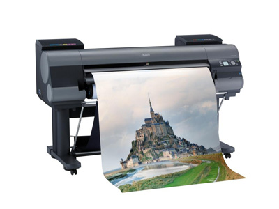 Impresora ImagePrograf iPF8400, de 44 y 12 colores