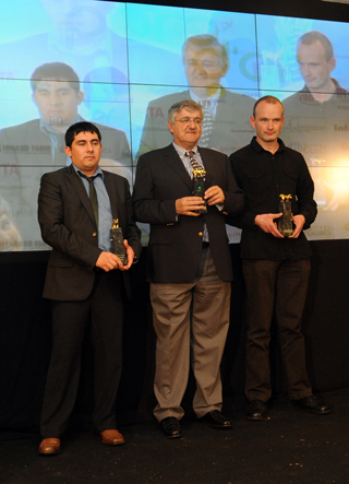Los tres grandes ganadores de 2011. De izq. a dcha.: Granja El SAS (Huesca), Ingapor (Albacete) y El Clos (Barcelona)