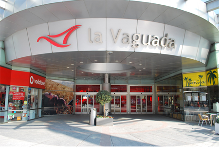 Entrada al Centro Comercial La Vaguada, el primero en visitas de toda Espaa