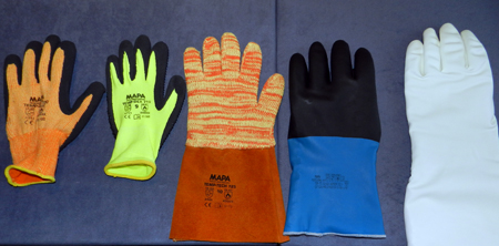 Range of gloves of thermal sensors protection of Map Professionnel