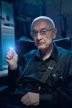 Nick Holonyak, inventor del LED