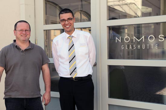 Frank Hhnel, tecnlogo of Nomos Glashtte and Thomas Kloepfel, of the department of Sales of Zoller