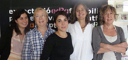 Las cinco profesoras que expusieron en Pars (Isabel Sabat, Montse Fonts, Maije lvarez, Gemma Miralles y Blanca Serrano, de izda. a drcha...