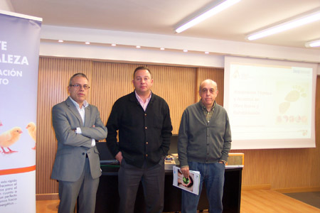 Luis Pozo, responsable del Departamento Tcnico de Knauf Insulation; Juan Ignacio Fernndez...