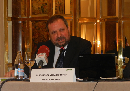 Jos Miguel Villarig, president d'APPA, durant la roda de premsa