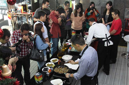 Taller de cocina con blogueros en la ciudad de Xiamen