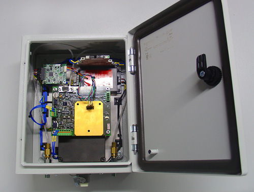 IK4-Tekniker ha desarrollado para ELUBSYS un sistema de sensores on-line para la monitorizacin del aceite hidrulico empleado en los motores de...
