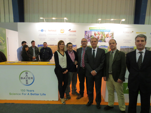 El presidente de la Junta de Extremadura, Jos Antonio Morago, visit el stand de Bayer CropScience