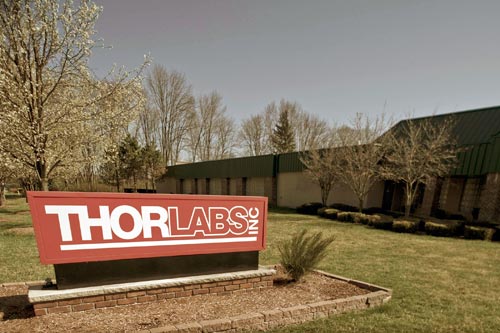 Thorlabs tiene quince instalaciones de diseo y produccin repartidas en ocho pases distintos...