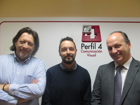 Fernando Sastre, socio fundador de Perfil4, Ivn Muoz, jefe de Produccin de Perfil4, y Miguel Aranda, de Oc