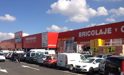 El nuevo establecimiento de Brico Dept, situado en el polgono comercial de Levante, cuenta con una superficie total de 7.545 m2...