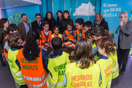 La iniciativa Escuela de Reciclaje pretende llegar a ms de 130 centros espaoles