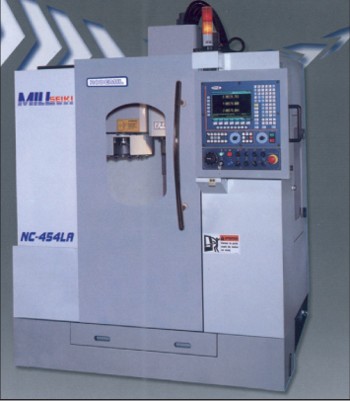 Fresadora CNC modelo NC-454LA de Rodemil