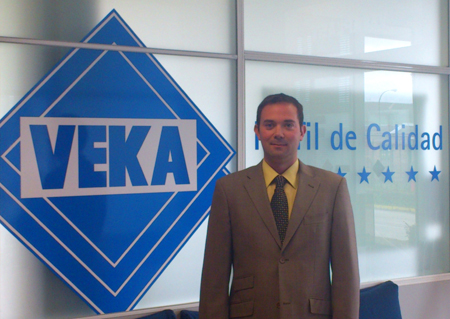 Alfonso Martn Gmez, asesor de producto de Veka Ibrica
