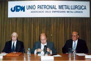 Guillermo Bueno, presidente de UPM, Jordi Pujol, presidente de la Generalitat y Carlos Prez de Bricio, presidente de Confemetal...