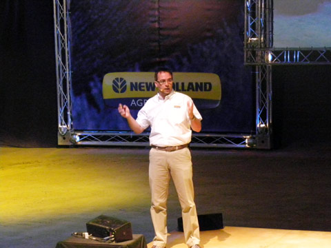 The director-general of New Holland in Spain and Portugal, Ricardo Angelini...