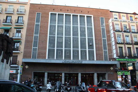 Fachada exterior del Teatro Monumental de Madrid