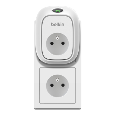 El Interruptor WeMo Insight estar disponible desde diciembre en belkin.com y en los comercios ms destacados
