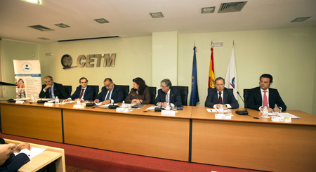 Mesa presidencial de la CETM