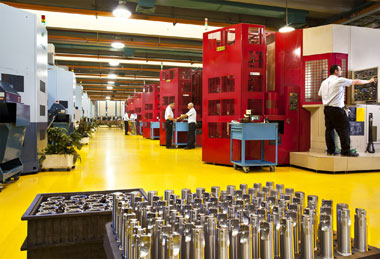 Las instalaciones de Iscar sorprenden por su alta capacidad tecnolgica con maquinaria de primera lnea