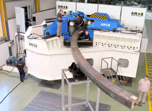 Esta gigantesca mquina ha sido diseada y construida al 100% en la nueva fbrica de Amob en Louro, Portugal